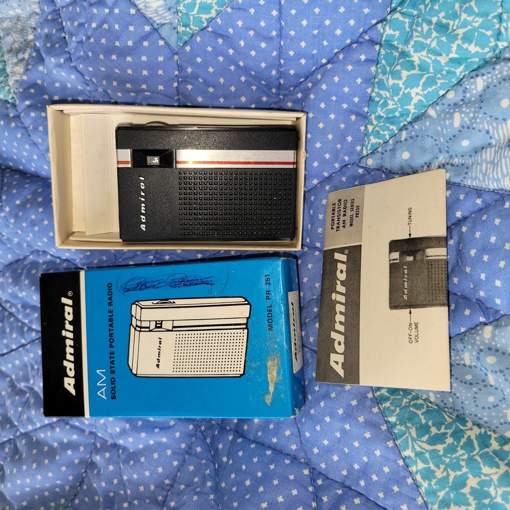 ADMIRAL AM SOLID STATE PORTABLE RADIO MODEL PR-251 with Original Box